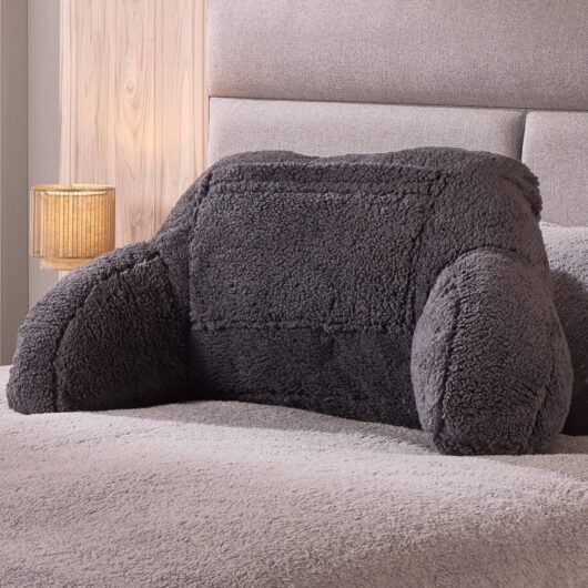 Damart HEATED CUDDLE CUSHION